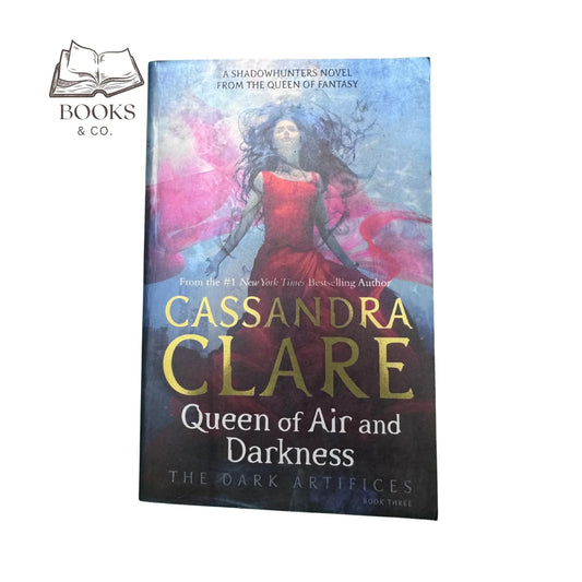 QUEEN OF AIR AND DARKNESS (Volume 3)