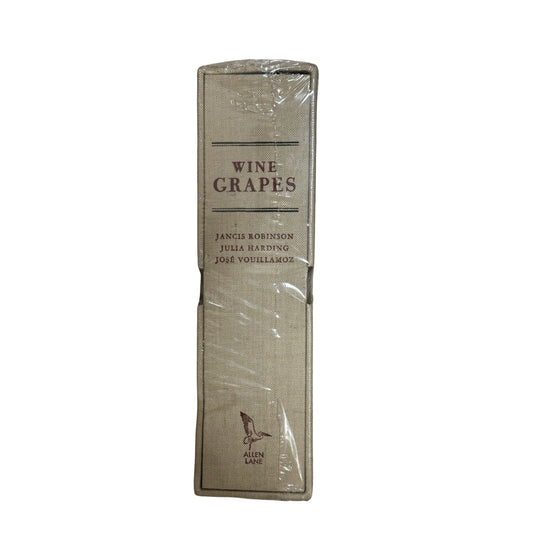Wine Grapes A Complete Guide to 1,368 Vine Varieties, Including Their Origins and Flavours